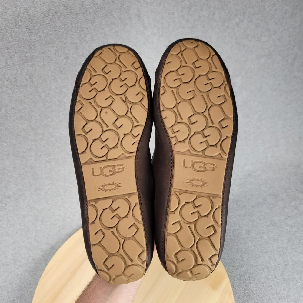 UGG Upshaw Loafers Mens Size 10 Brown Leather Slip On Driving Moccasins 1098150